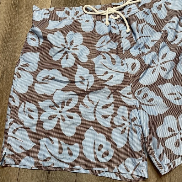 Tailorbyrd Swimming Shorts Men's Size 52 Blue Hawaiian Floral - Picture 4 of 15